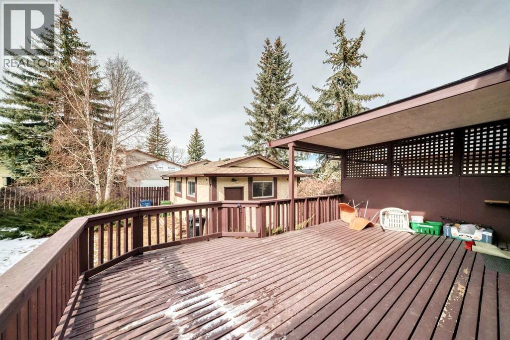 224 Berwick Way NW — photo 27
