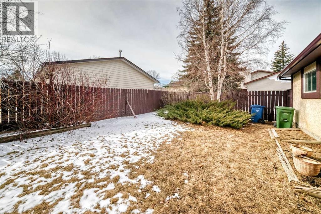 224 Berwick Way NW — photo 30