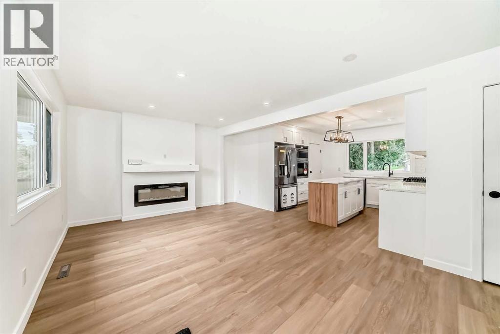 264 99 Avenue SE — photo 10