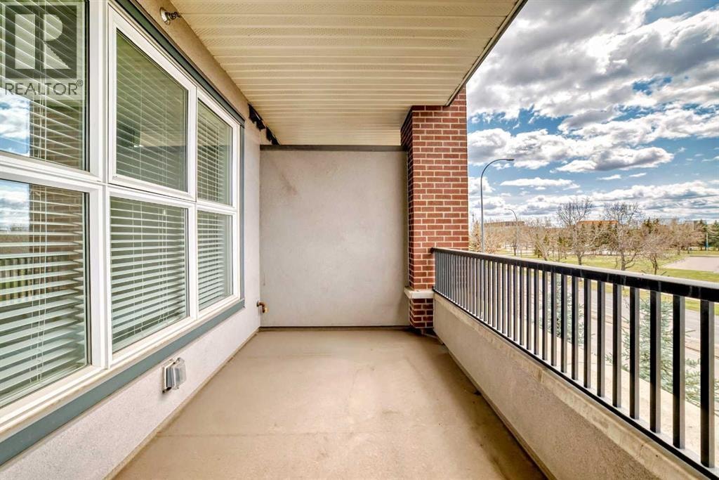 3210, 95 Burma Star Road SW — photo 16