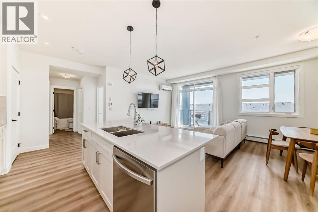 2307, 55 Lucas Way NW — photo 9