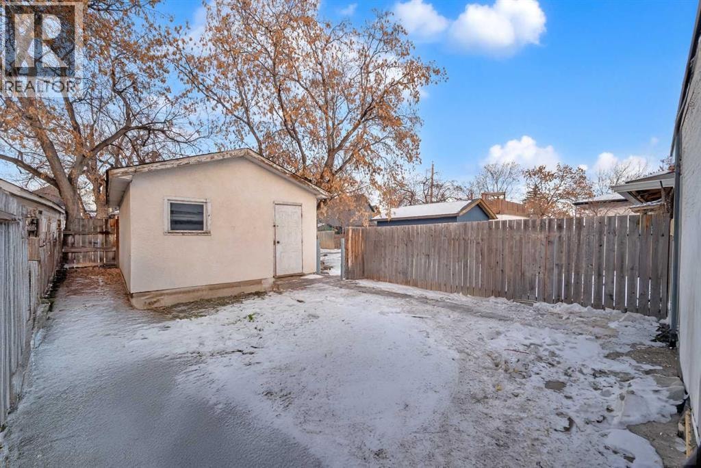 1022 18 Avenue — photo 10