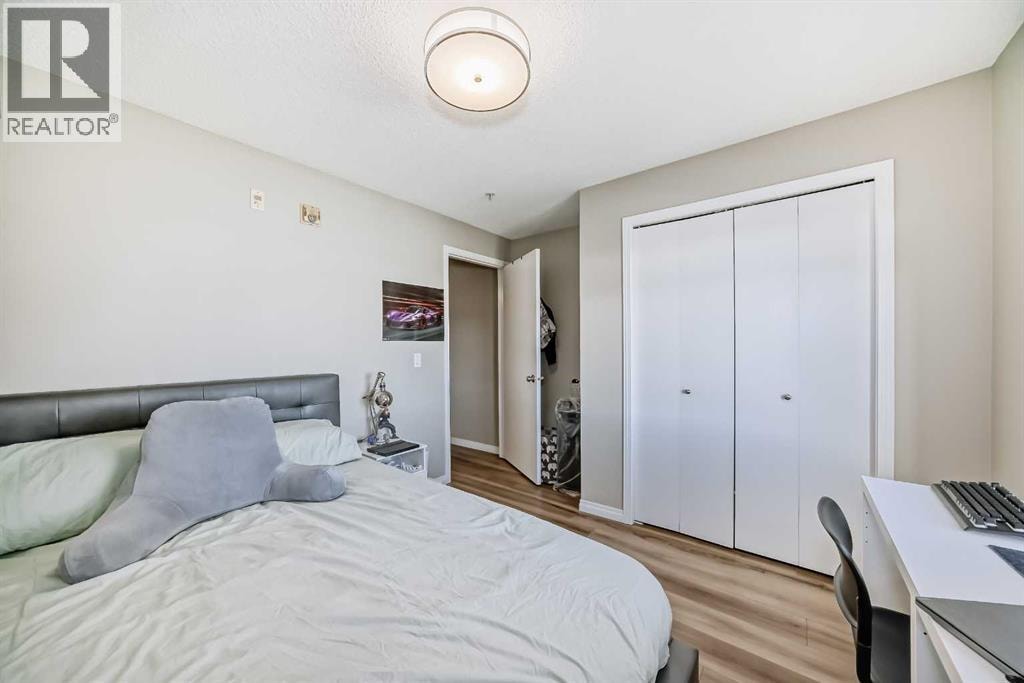 6310, 304 Mackenzie Way SW — photo 27
