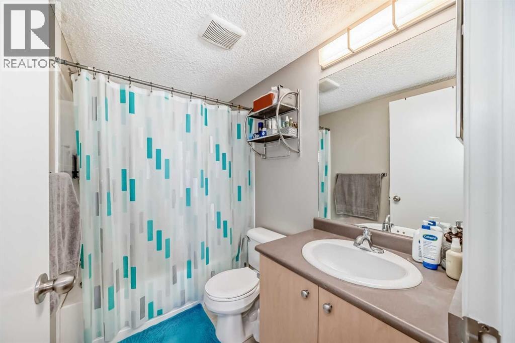 6310, 304 Mackenzie Way SW — photo 24