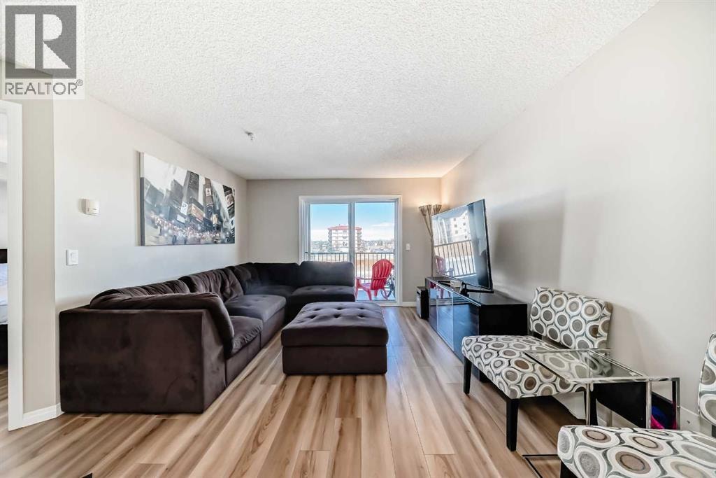 6310, 304 Mackenzie Way SW — photo 14