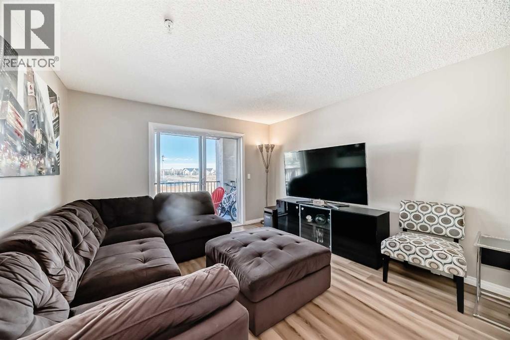 6310, 304 Mackenzie Way SW — photo 21