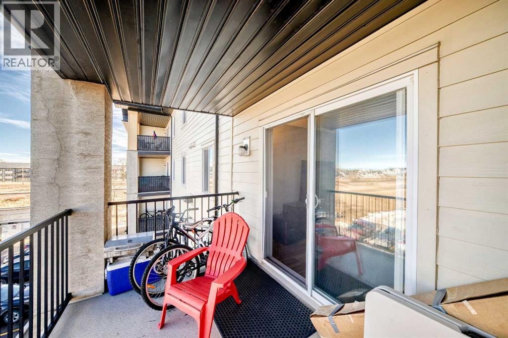 6310, 304 Mackenzie Way SW — photo 18