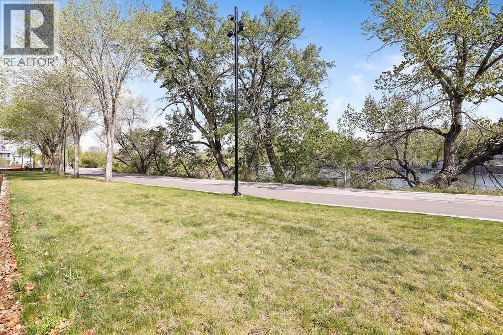 451, 222 Riverfront Avenue SW — photo 24