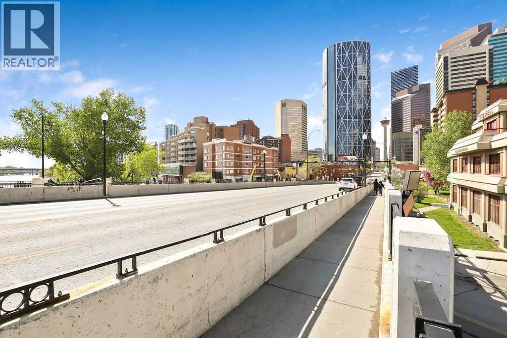 451, 222 Riverfront Avenue SW — photo 29