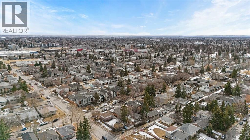 1403 43 Street SW — photo 15