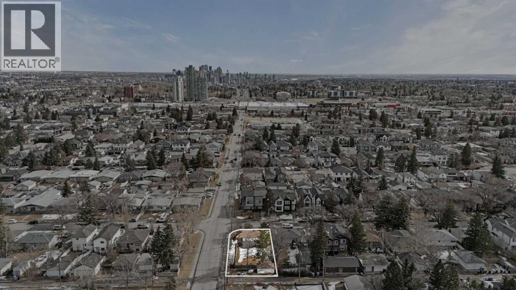 1403 43 Street SW — photo 12