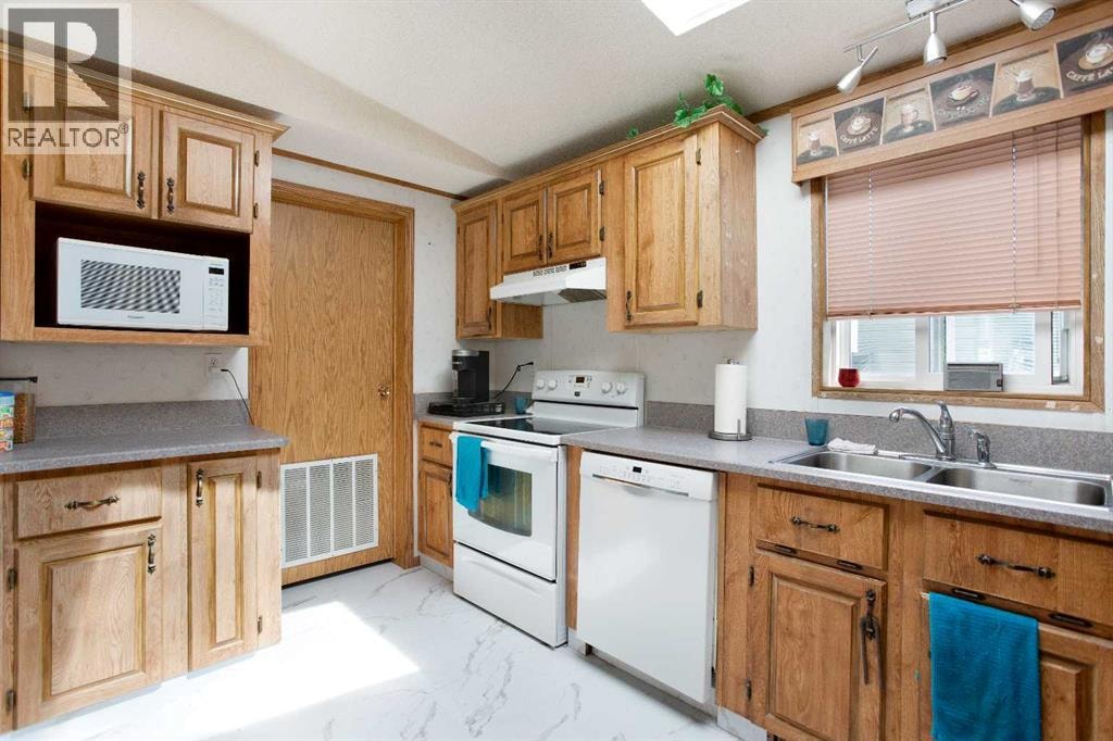 62, 99 Arbour Lake Road NW — photo 12
