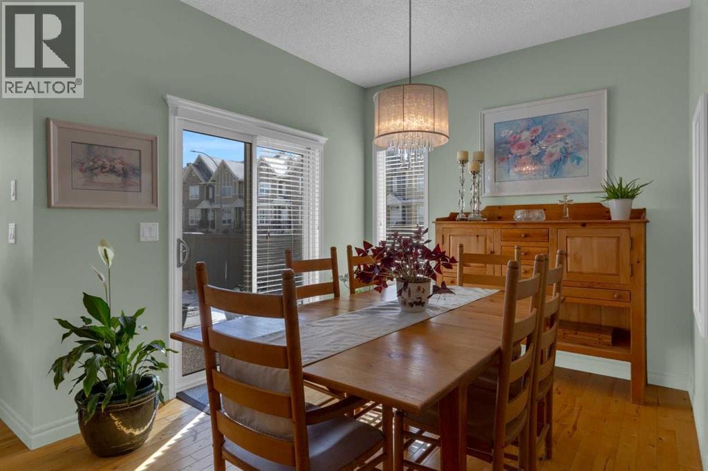 4 Cranfield Circle SE — photo 5