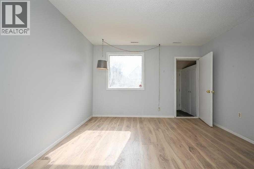 1024 18 Avenue SE — photo 10