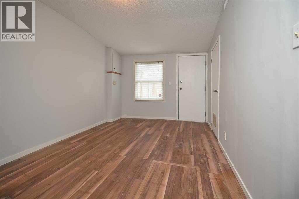1024 18 Avenue SE — photo 15