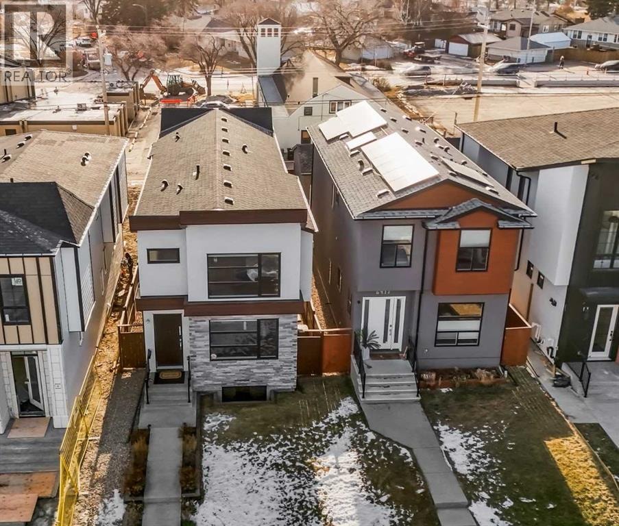 2415 25 Avenue NW — photo 37