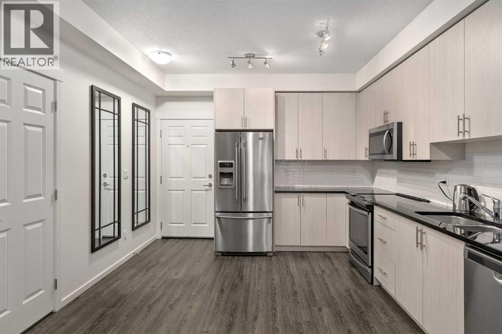 5201, 151 Legacy Main Street SE — photo 4