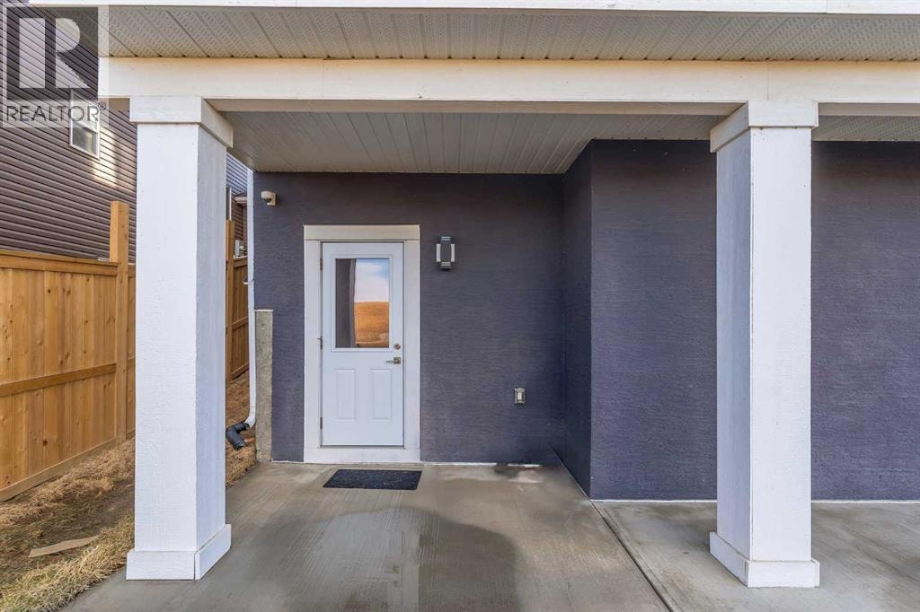 109 Chelsea Grove — photo 36