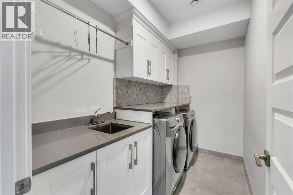 109 Chelsea Grove — photo 40