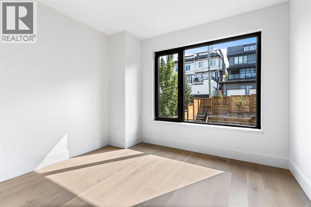 2009 28 Avenue SW — photo 32