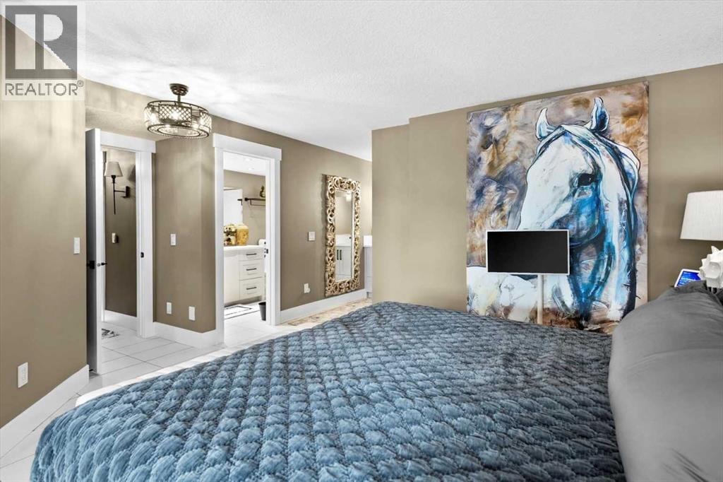 302, 320 Meredith Road NE — photo 30
