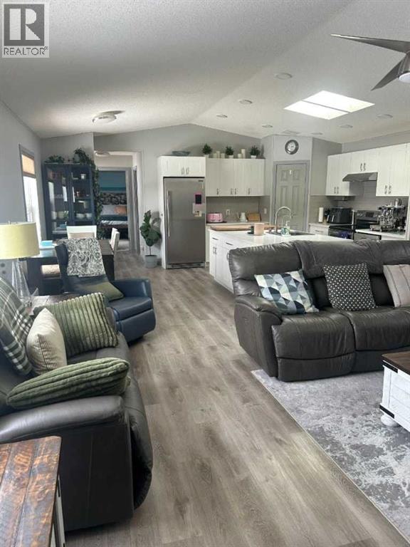 270165 Range Road 291  SE — photo 39