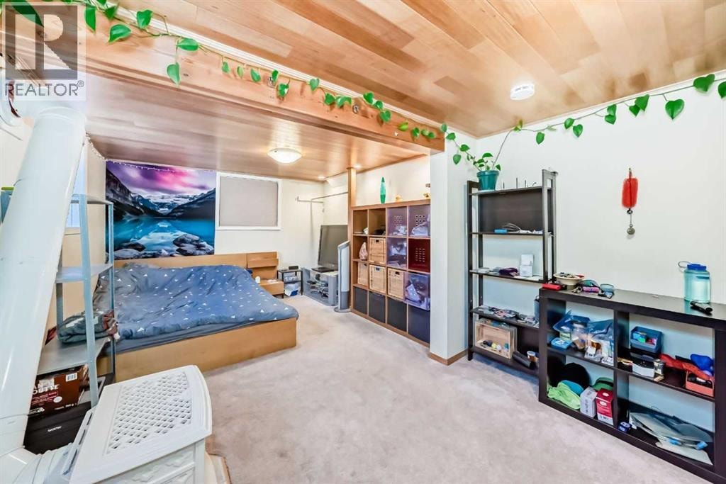 2328 Capitol Hill Crescent NW — photo 28