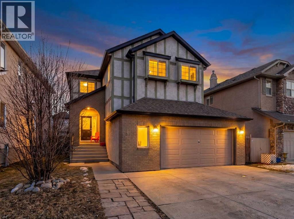 60 Sherwood Way NW — photo 2