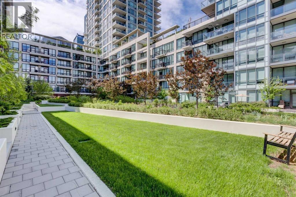 251, 222 Riverfront Avenue SW — photo 39