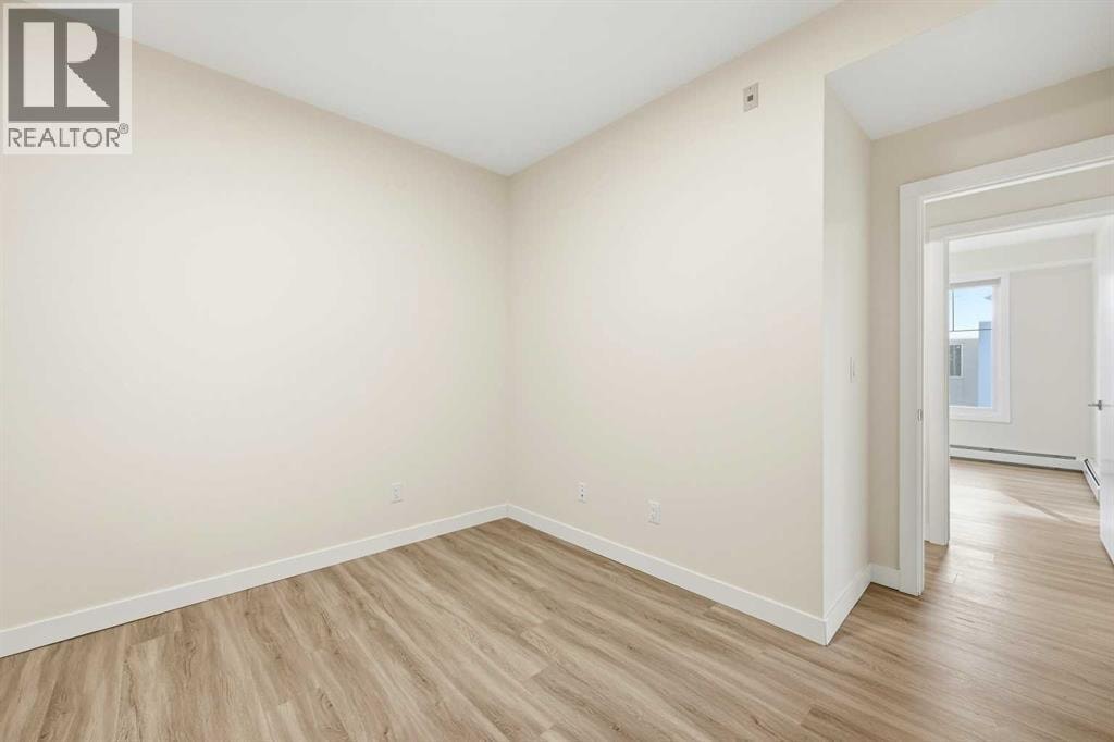 2313, 15 Skyview Point Crescent NE — photo 28