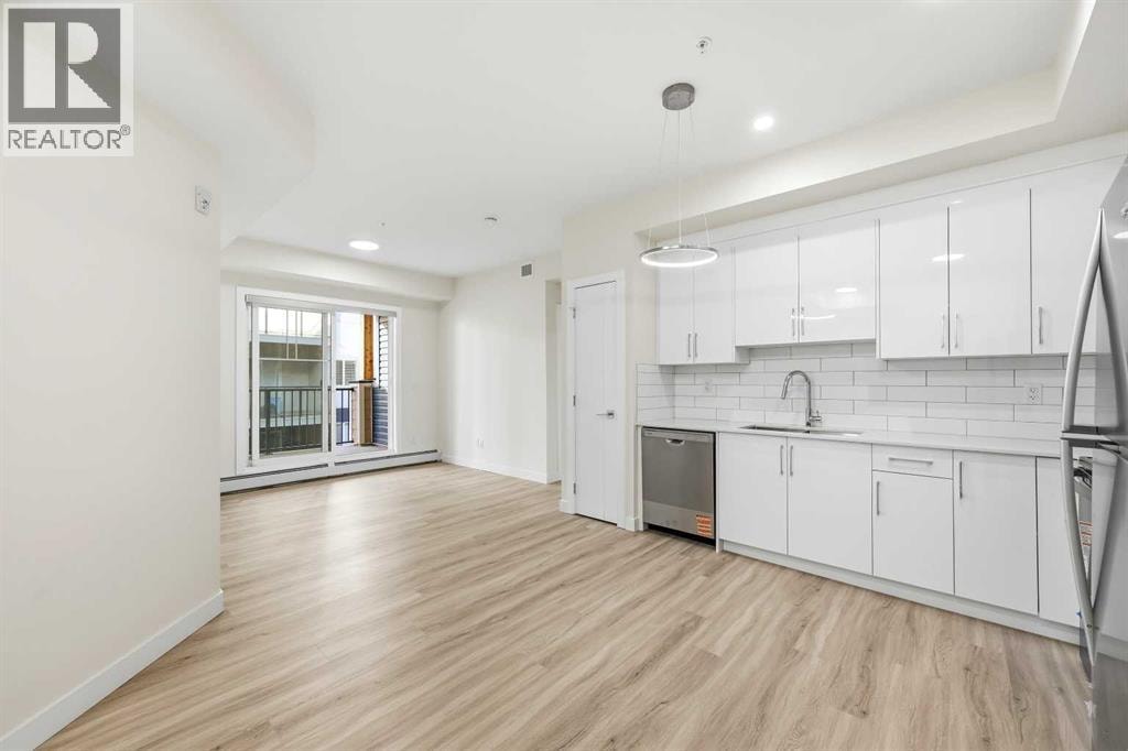 2314, 15 Skyview Point Crescent NE — photo 11