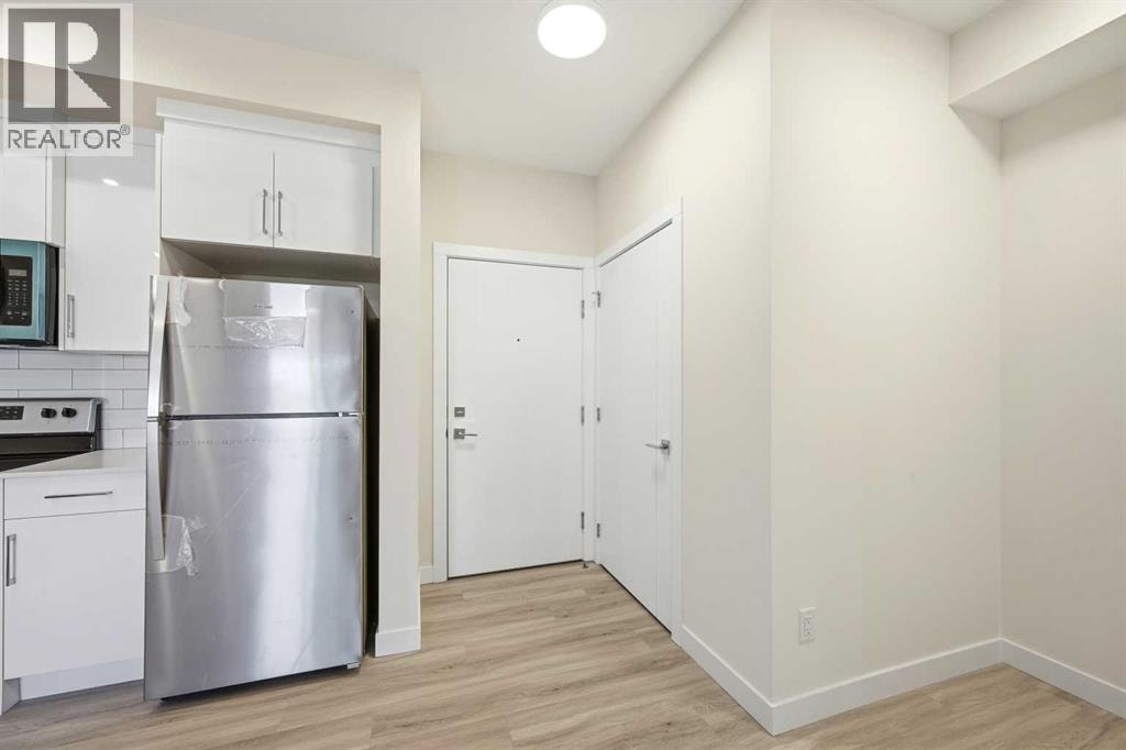2308, 15 Skyview Point Crescent NE — photo 10