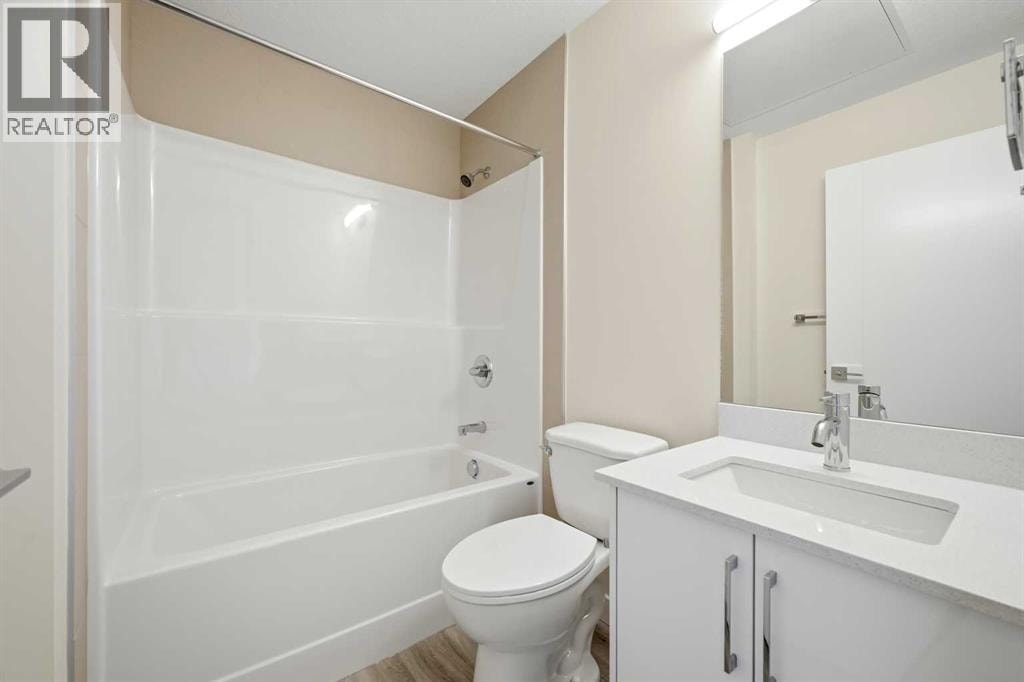 2308, 15 Skyview Point Crescent NE — photo 20