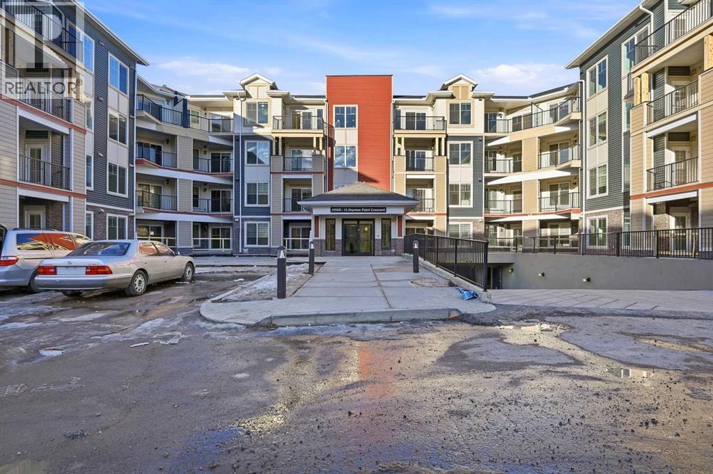 2106, 15 Skyview Point Crescent NE — photo 33