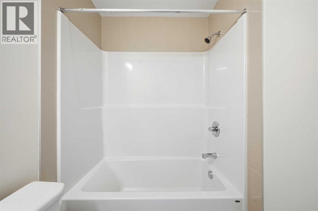 2106, 15 Skyview Point Crescent NE — photo 22