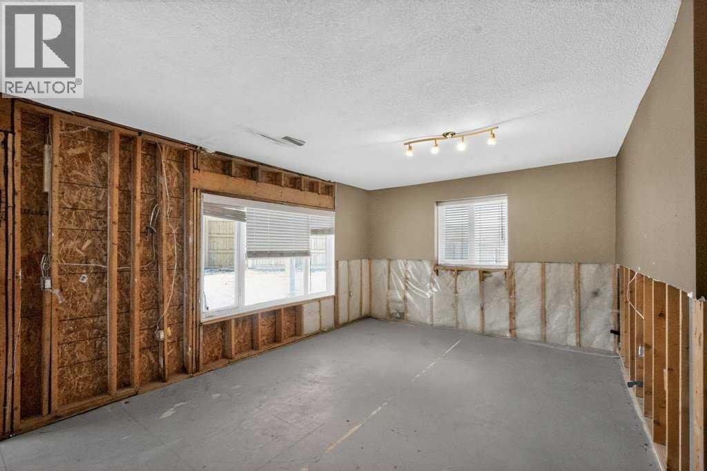 171 East Lakeview Court E — photo 40