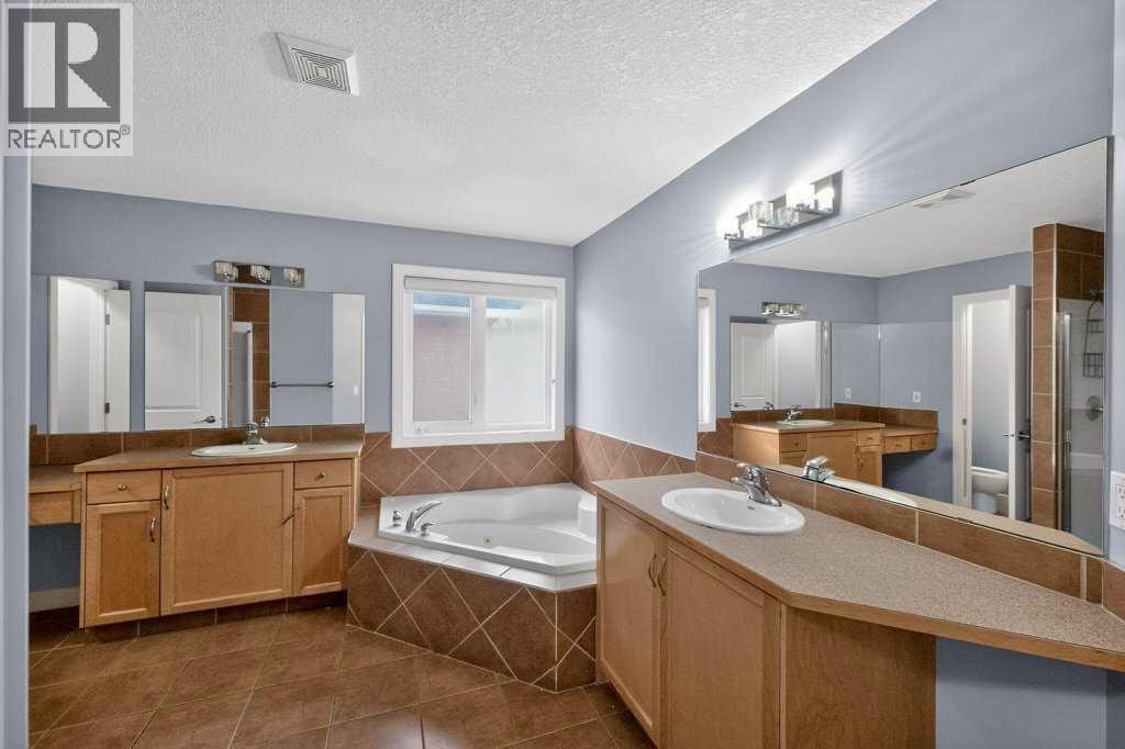171 East Lakeview Court E — photo 31