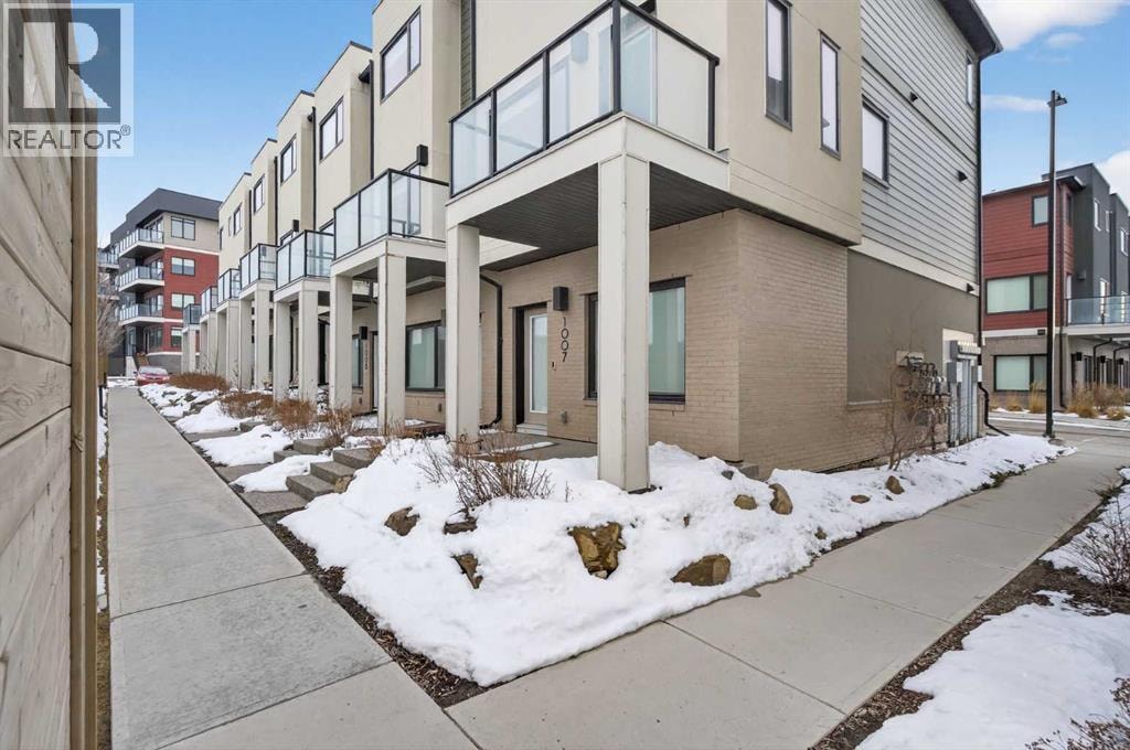 1007, 218 Sherwood Square NW — photo 30