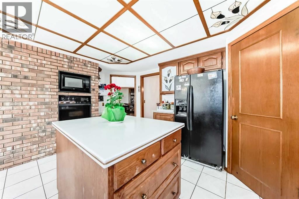 131 Varsity Estates Terrace NW — photo 4