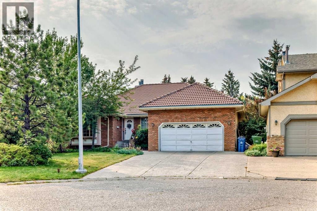 131 Varsity Estates Terrace NW