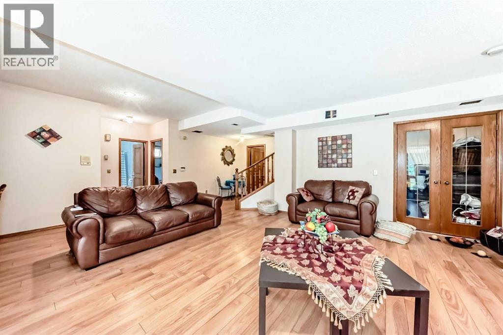 131 Varsity Estates Terrace NW — photo 30