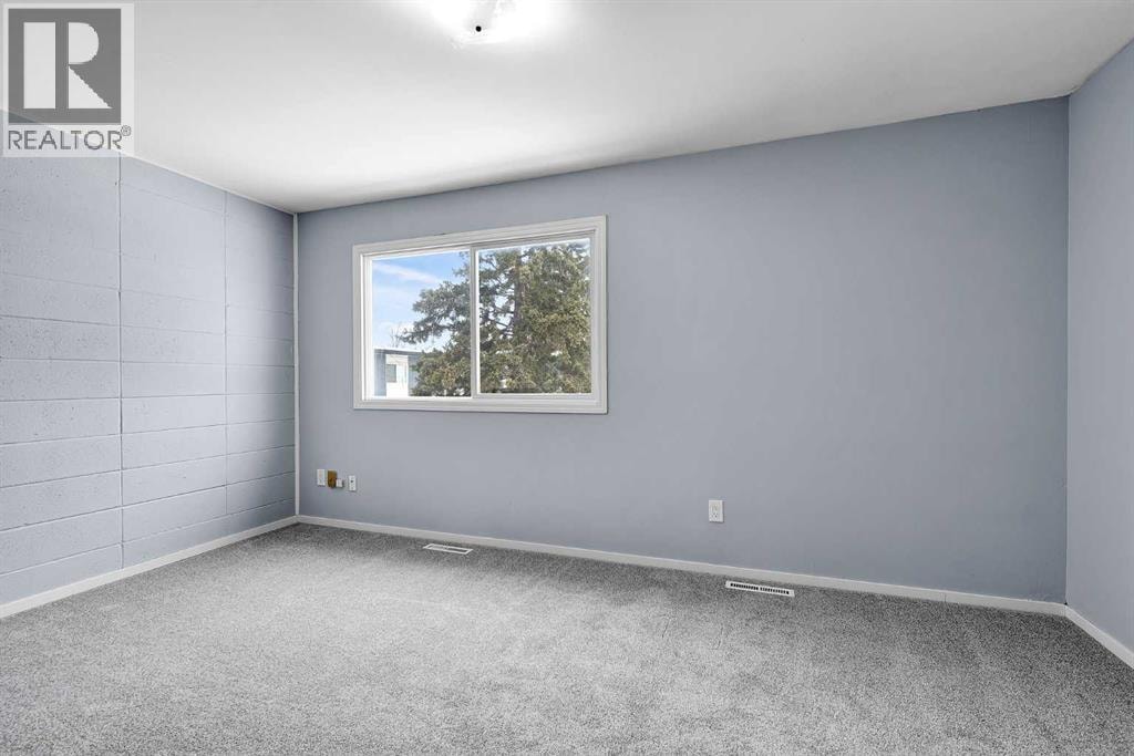156, 2211 19 Street NE — photo 16