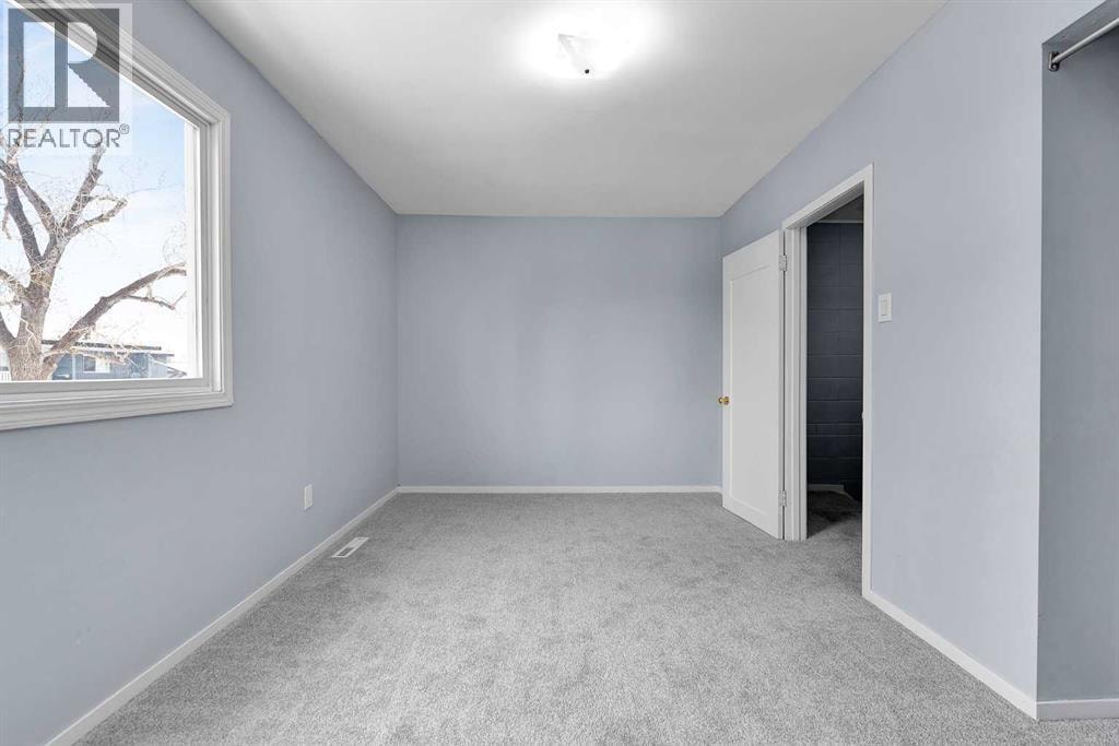 156, 2211 19 Street NE — photo 18