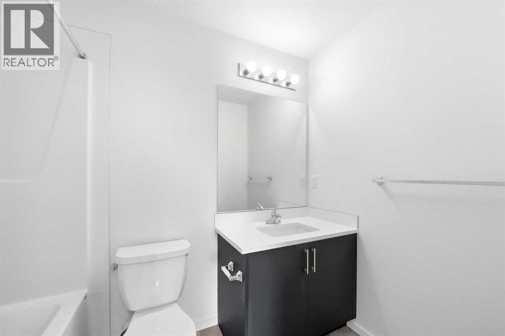 1105, 47 Creekview Gardens SW — photo 10