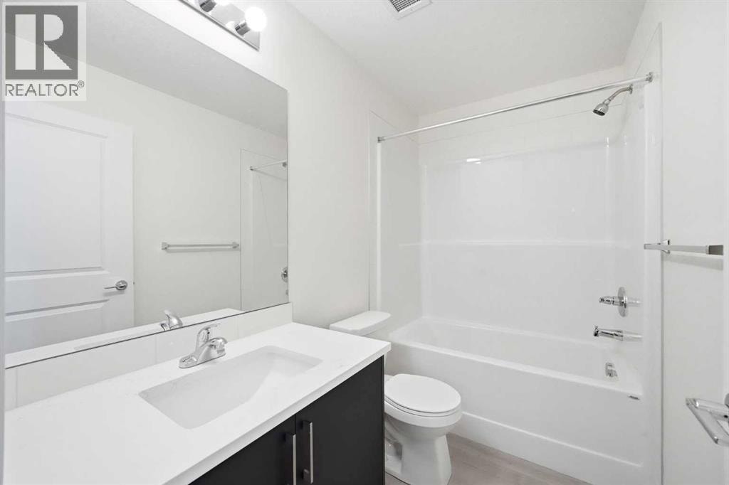 1105, 47 Creekview Gardens SW — photo 16
