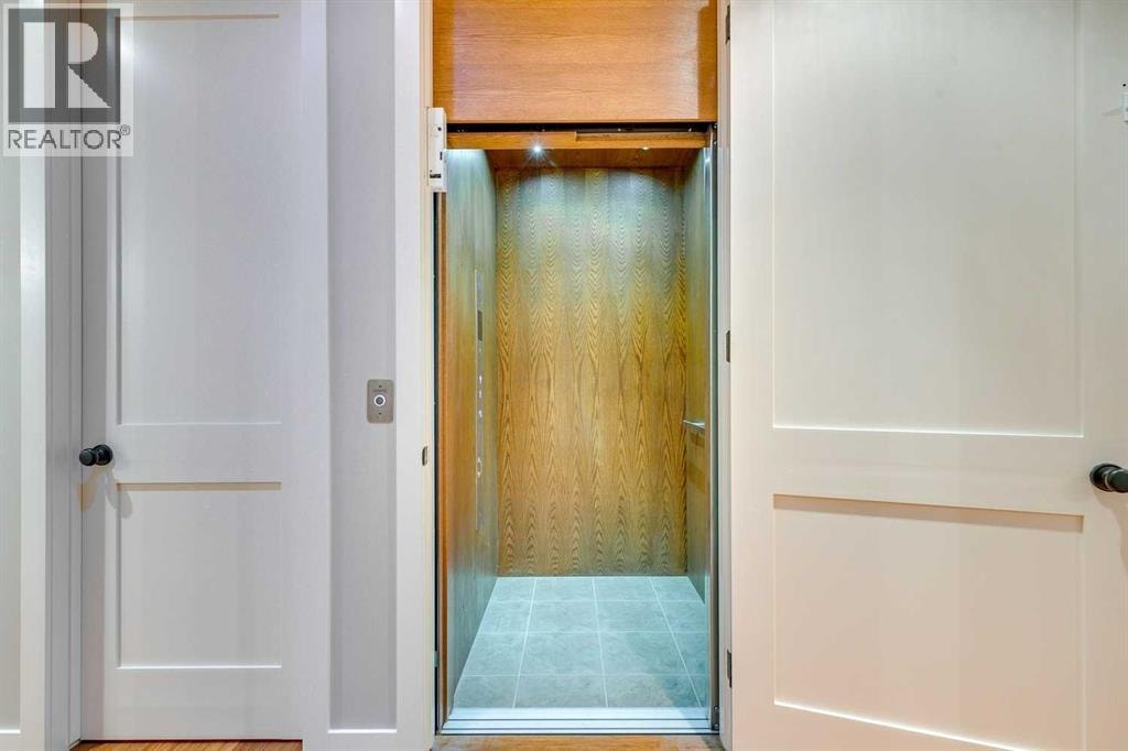 215 Patton Court SW — photo 36