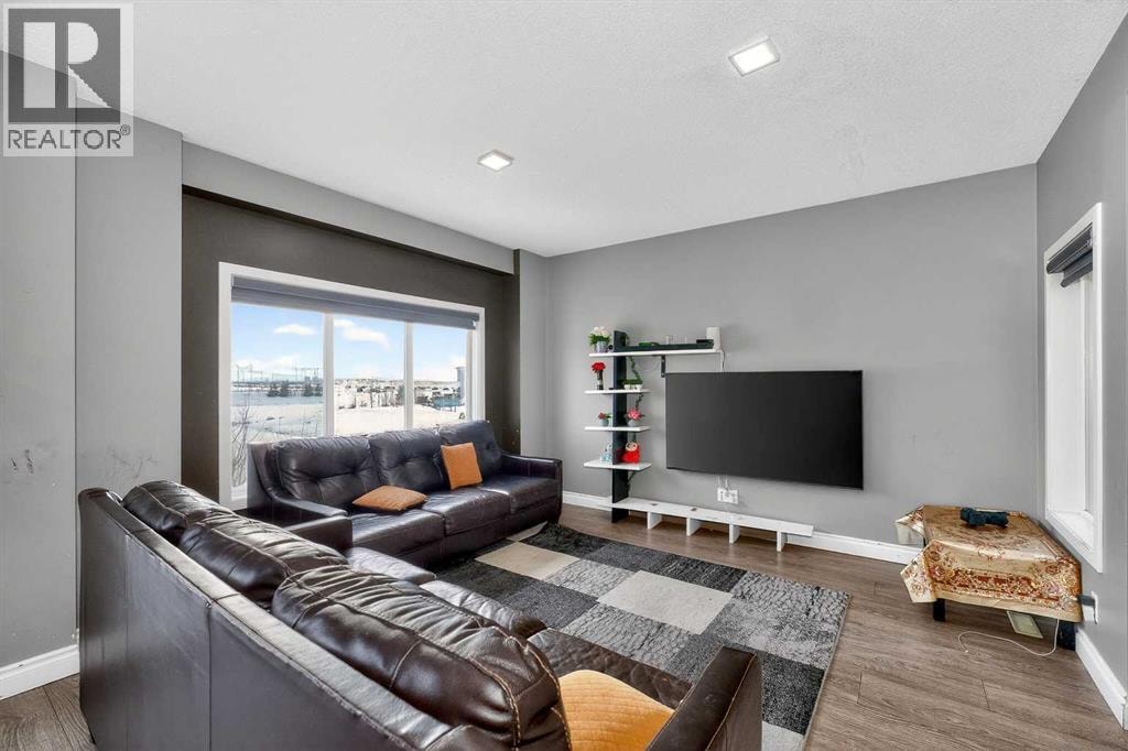 45 Redstone Drive NE — photo 12