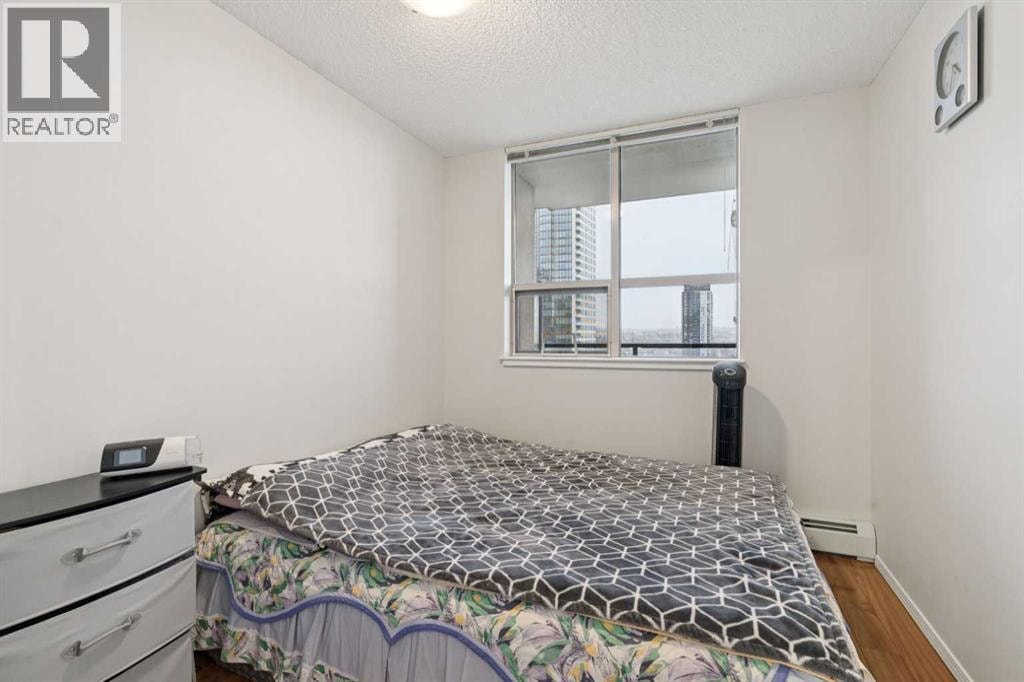 1301, 1053 10 Street SW — photo 14