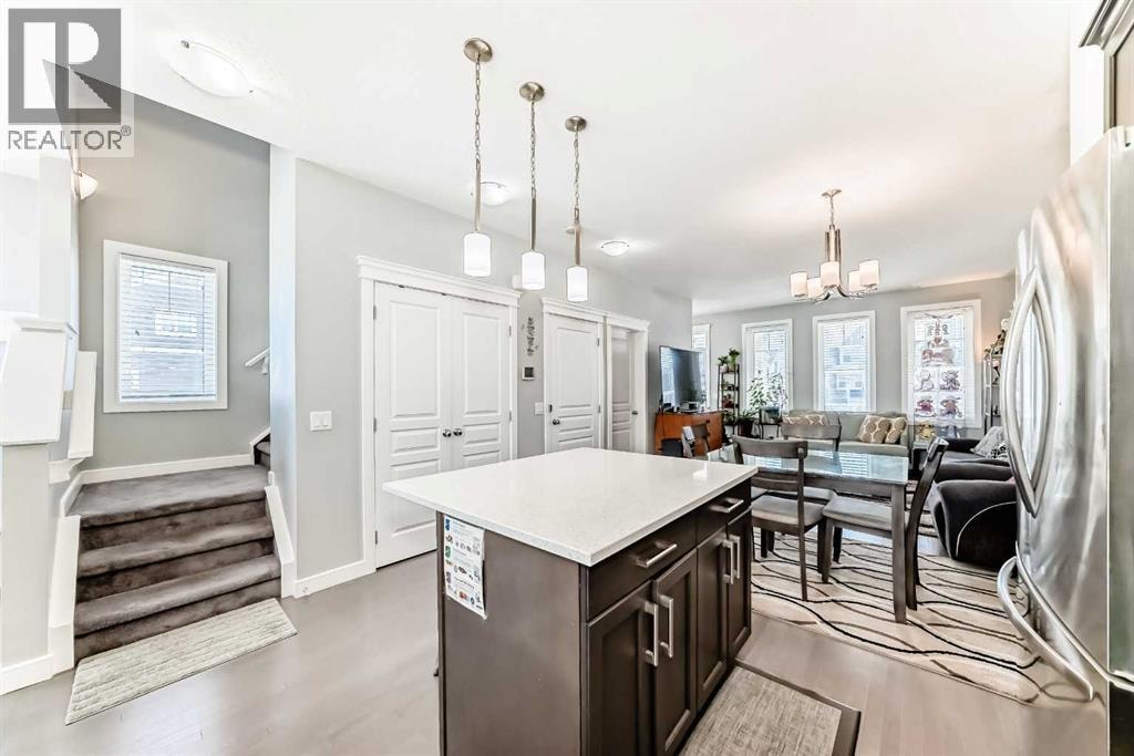392 Redstone Drive NE — photo 5