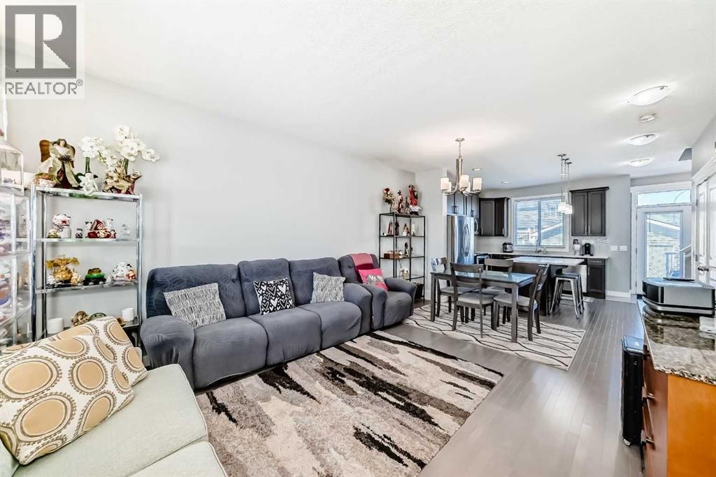 392 Redstone Drive NE — photo 9